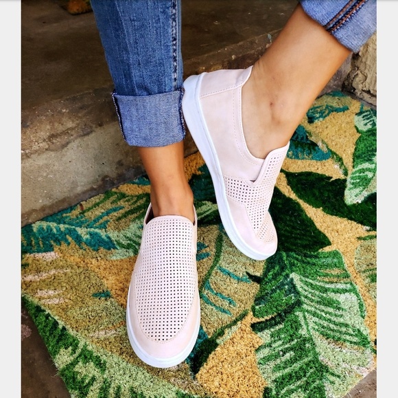 Shoes | The Stacy Blush Sneaker | Poshmark